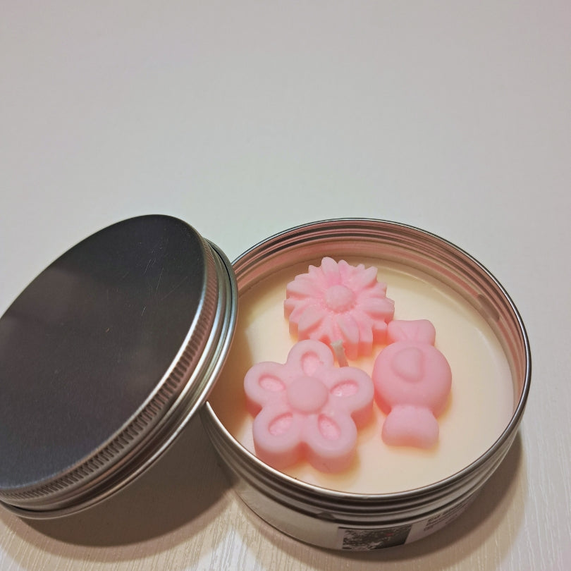 Jarní personalizovaná svíčka v plechové dóze